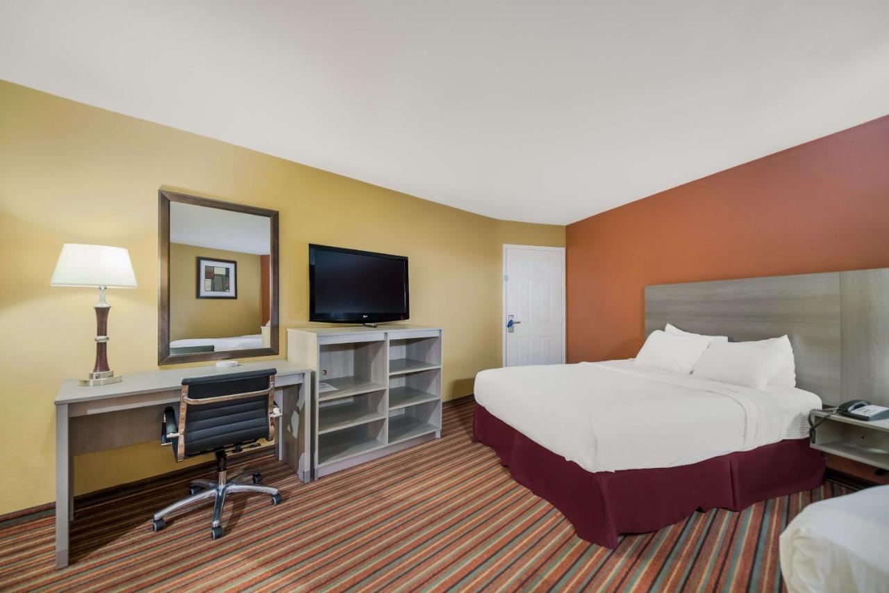 Mount Pleasant Surestay Hotel By Best Western Mt Pleasant מראה חיצוני תמונה