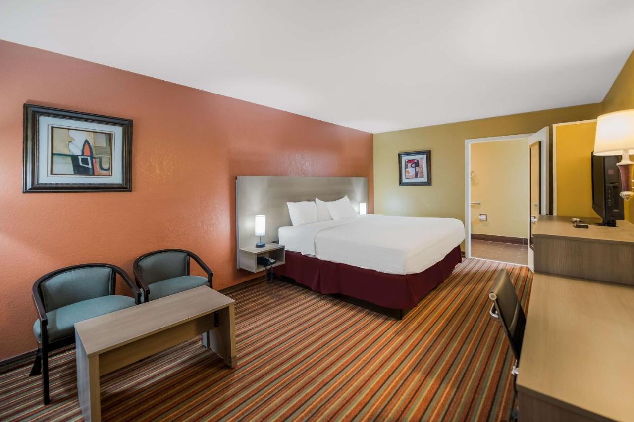 Mount Pleasant Surestay Hotel By Best Western Mt Pleasant מראה חיצוני תמונה