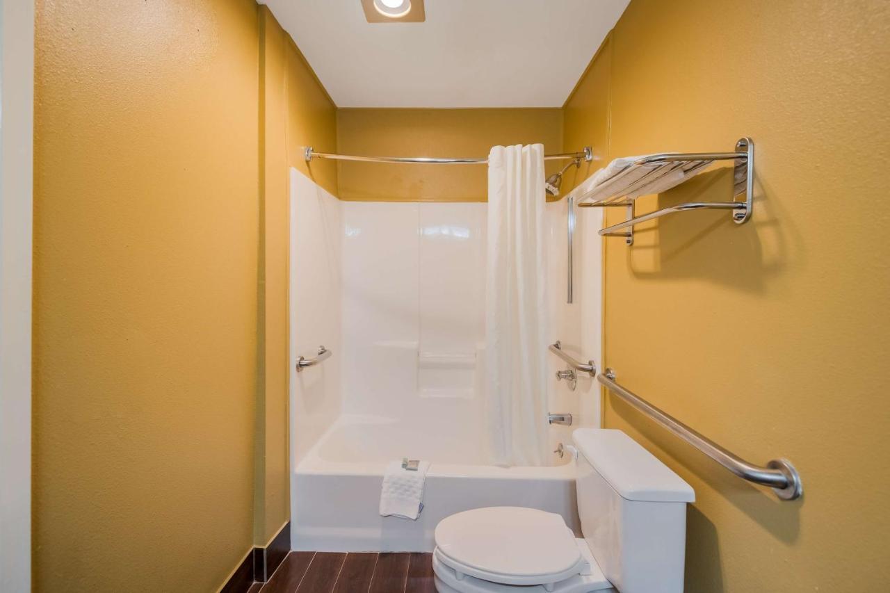 Mount Pleasant Surestay Hotel By Best Western Mt Pleasant מראה חיצוני תמונה