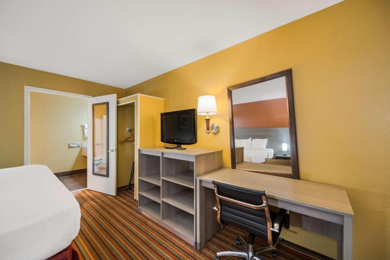 Mount Pleasant Surestay Hotel By Best Western Mt Pleasant מראה חיצוני תמונה